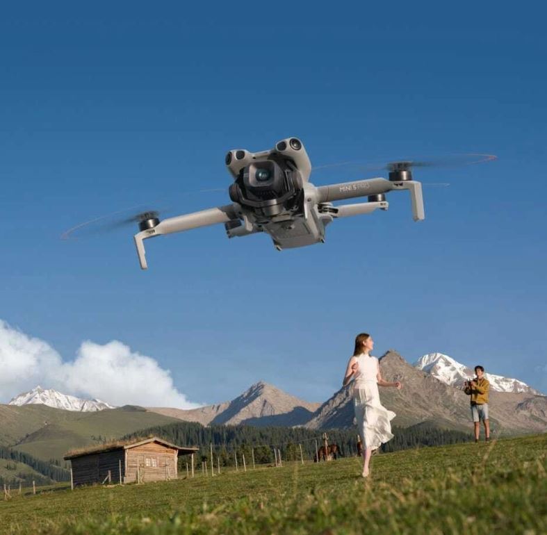 Квадрокоптер DJI Mini 5 Pro Fly More Combo Plus (DJI RC 2)