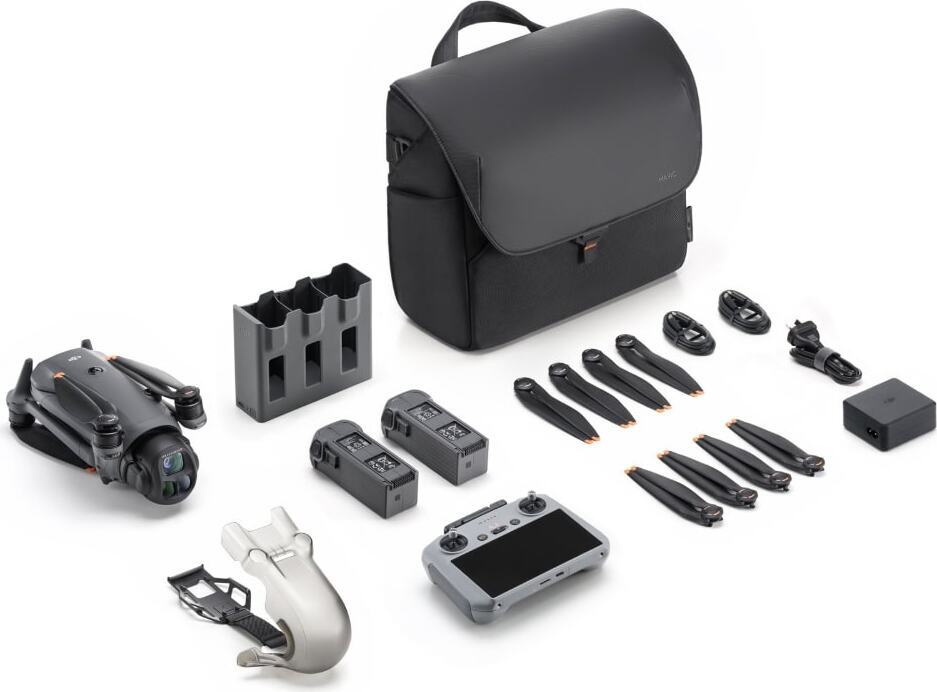Квадрокоптер DJI Mavic 4 Pro Fly More Combo (DJI RC 2)