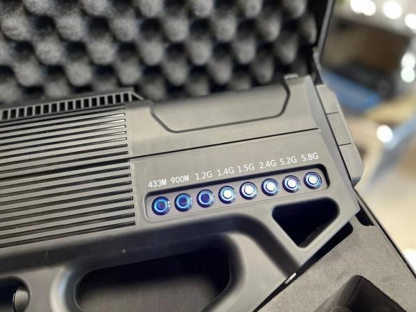 Подавитель дронов ГАРПИЯ (ГРОМ) 8-канальный 160 Вт/ ультралегкий JHDS-1