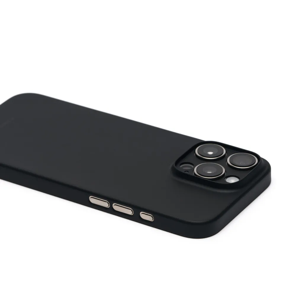 Чехол для iPhone 16 Pro Max Air Skin K-Doo Черный