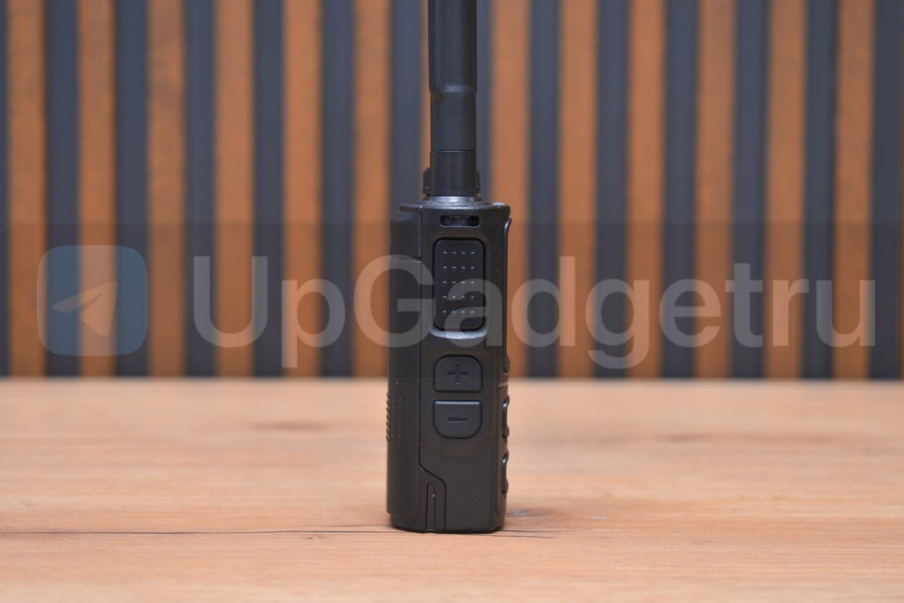 Портативный всенаправленый детектор Ястреб 10