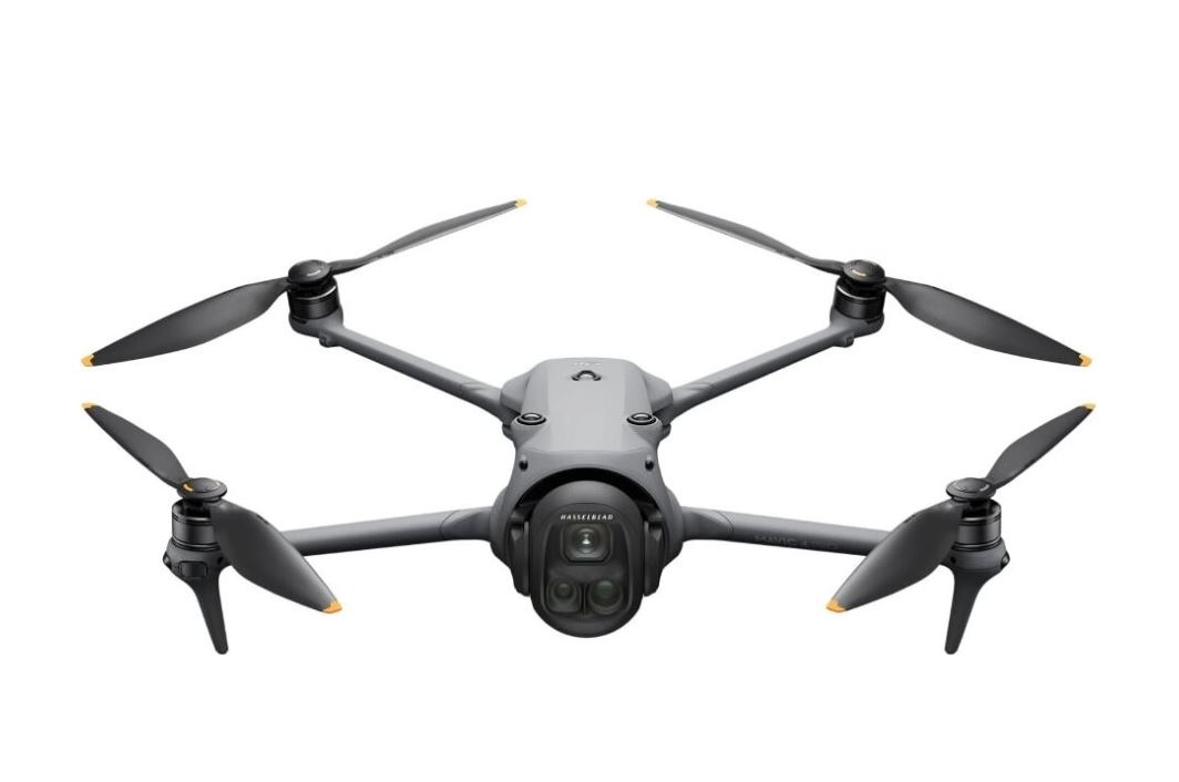 Квадрокоптер DJI Mavic 4 Pro 512GB Creator Combo (DJI RC Pro 2)